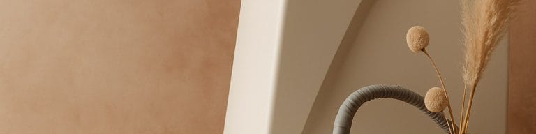 Modern body-sculpting device curve in matte off-white. Fat freezing UK. Skincare & Waxing Kirkham.
